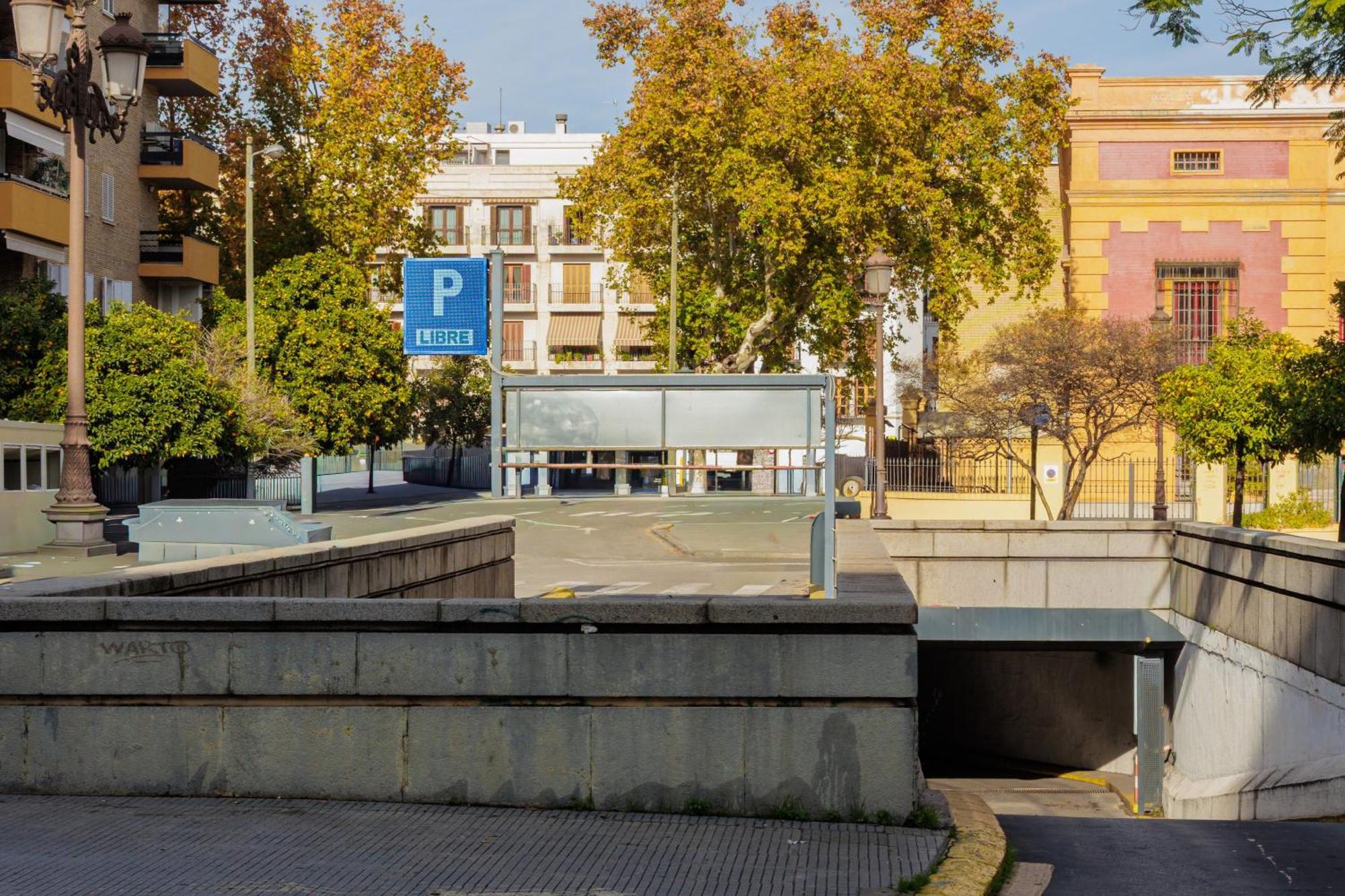 Duque Center Premium Suites, Seville